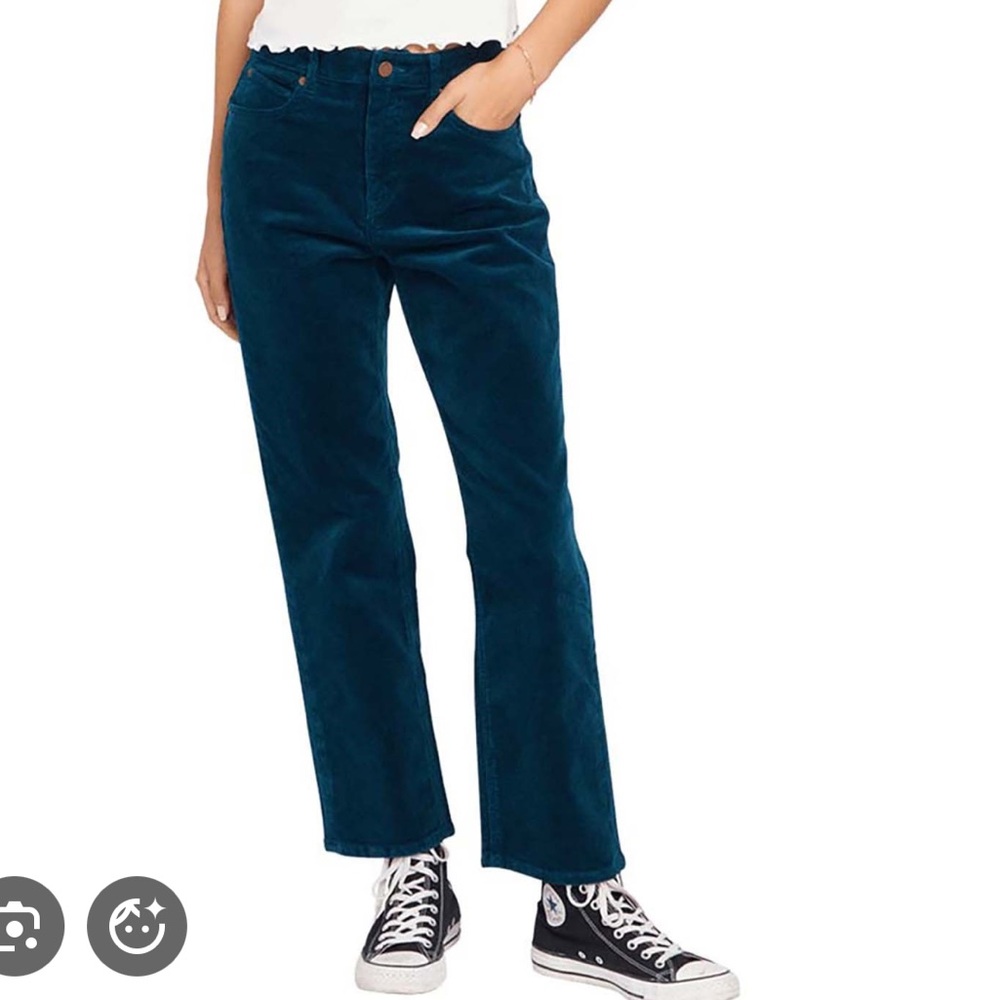 New Volcom blue women’s corduroy pants